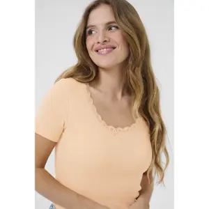 T-Shirt KAFFE Maibritt image-3