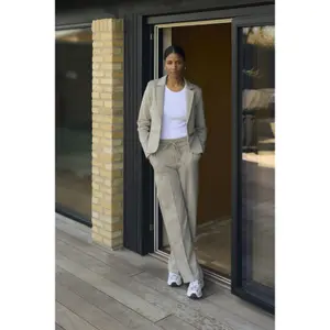 Gerade geschnittene Hose Damen KAFFE Jenny image-3