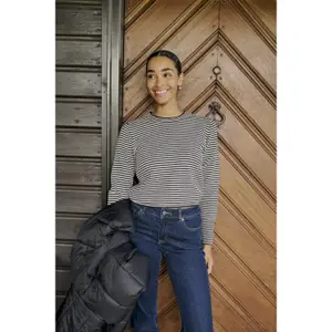 Sweter damski KAFFE Nala image-6