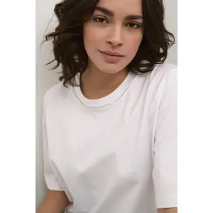 T-shirt de mulher KAFFE Ivana image-5