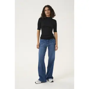 T-shirt de mulher KAFFE Lida image-1