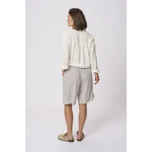 Women's shorts KAFFE Milia image-6