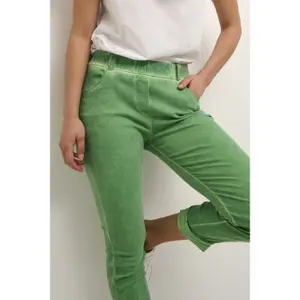 Byxor för kvinnor KAFFE Karen image-5