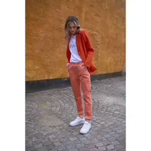 Byxor för kvinnor KAFFE Karen image-4