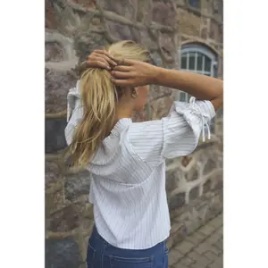 Blusa feminina KAFFE Tara image-5