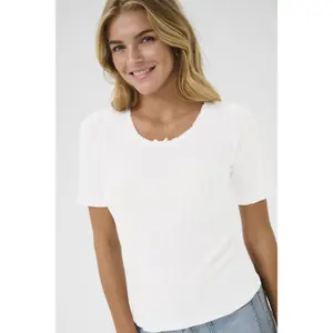 T-shirt de mulher KAFFE Viba image-5