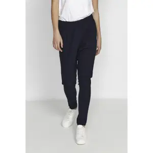 Pantalon femme KAFFE Jillian image-1
