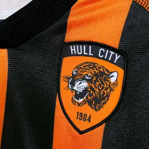 Maillot Domicile Hull City Kombat 2024/25 image-4