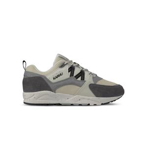 f804181-suede-en-textiel-sneakers-karhu-fusion-2-0-grijs