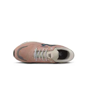 Trainers Karhu Aria 95 image-4