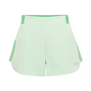 623204-tea-shorts-fur-damen-kari-traa-nora-2-0-light-green