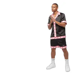 Curta Karl Kani Small Signature Resort image-2