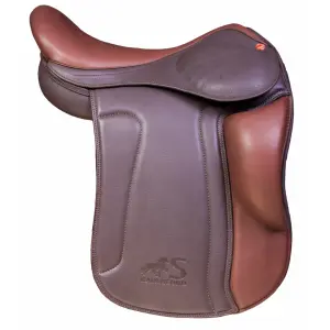 Sela de dressage para cavalos com presilhas castanhas curtas Karlslund 96° image-0