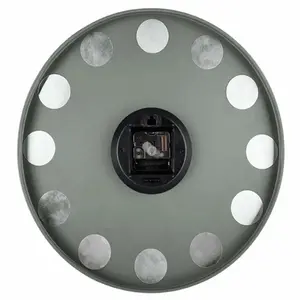 Wanduhr gravierte Zahlen Karlsson Charm image-2