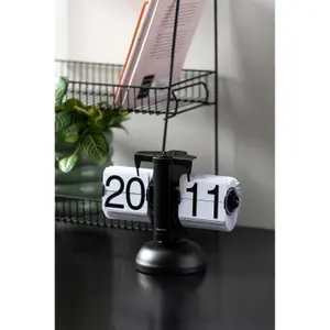 Table clock Karlsson Small Flip image-4