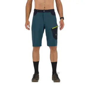 Short Karpos Nago