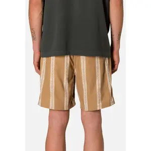 Short Katin Cedar Local image-2