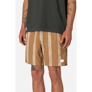 Short Katin Cedar Local image-3
