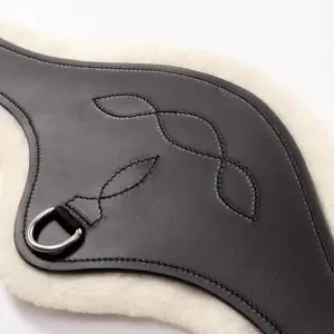 Leder-Gurt für Pferde mit elastischer Kunstfellbesatz Kavalkade Casper image-1