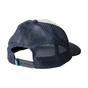 Trucker cap KAVU Above Standard image-1
