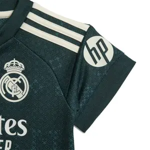 Mini-kit Esterno per Neonati Real Madrid 2026/27 image-1