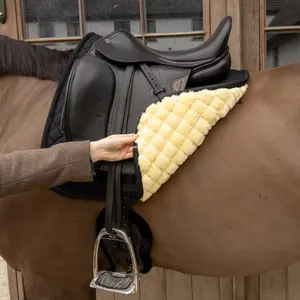Χαλάκι CSO Kentucky Horsewear Skin Friendly Sheepskin Diamond image-2