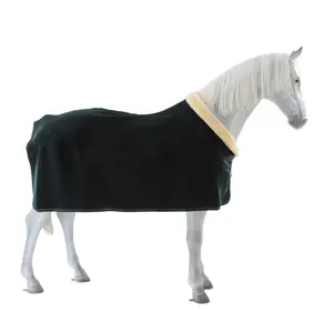52148-73-1-prasentationsdecke-fur-pferd-kentucky-show-heavy-pine-green