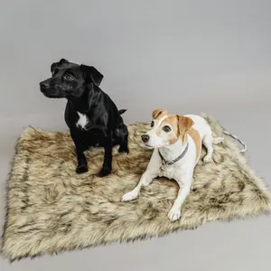 Dog basket Kentucky Fuzzy Blanket To Go image-1
