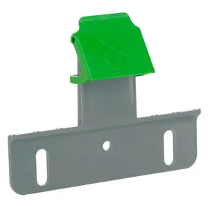Support seau antidécrochage Kerbl Bucket Guard (x3) image-0