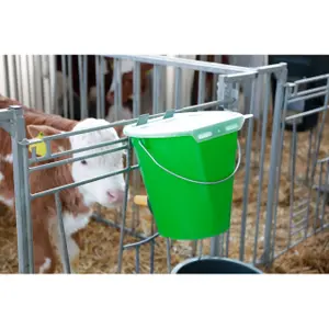 Couvercle seau à veau Kerbl image-4