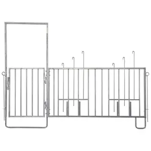 14496-port-och-dorr-med-6-galvaniserade-foderbehallare-for-notkreatur-kerbl-svart-285-cm