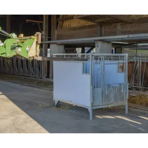 Cattle box with pivoting floor Kerbl Premium image-1