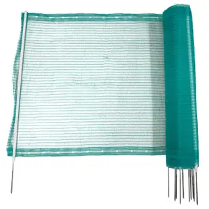 Universal fence net with 11 single point posts Kerbl