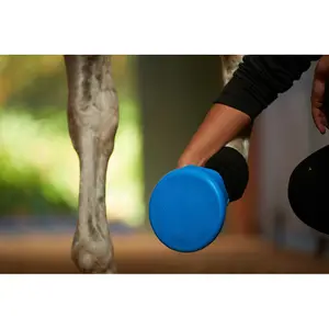 Chaussons de traitement pour sabots à problème chevaux Kerbl Tubbease image-6