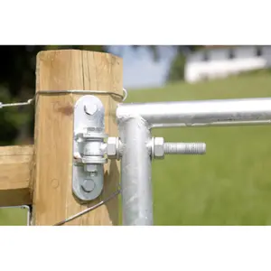 Barrière d'herbage zinguée réglable Kerbl 5 à 6m image-2