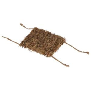 81812-matelas-en-herbe-a-suspendre-kerbl-marron-15x12-cm