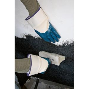 Nitrile gardening gloves Keron BluNit image-3