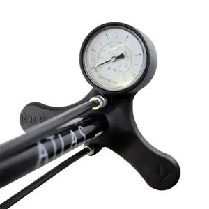 Pompe à pied composite/corps acier Kheax Atlas