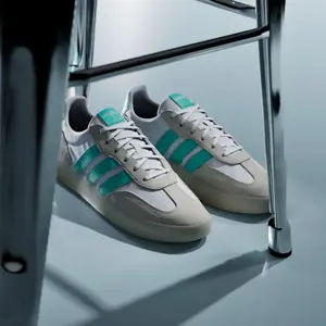 Mercedes AMG Sneakers Petronas Formula One Team Barreda Decode image-2