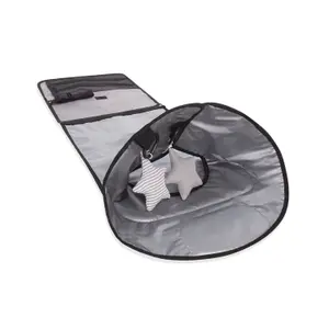 Foldable changing table with movement barrier Kikkaboo image-2