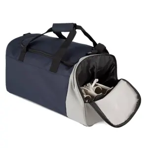 Zipped Sports Bag Kimood image-3