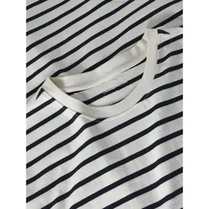 T-shirt KnowledgeCotton Apparel Loose Striped image-2
