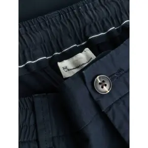 Short de popelina amplio KnowledgeCotton Apparel Fig image-2