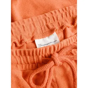 Corta de bouclé amplia KnowledgeCotton Apparel Fig image-2