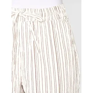 Women's mid-rise shorts KnowledgeCotton Apparel Posey Gots Vegan image-4