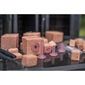 k0310214-paradas-de-carne-korum-kitaly-rosa-tu