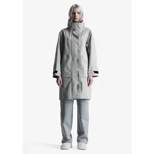 Casaco impermeável com gola alta para mulher Krakatau Mishima image-1