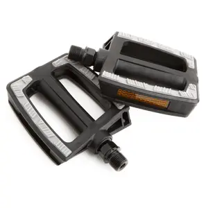TPR Plastic Pedals Krayton image-0