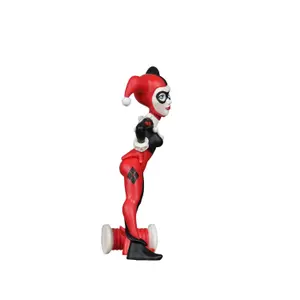 Figurine Harley Quinn With Hammer Kubbick DC Comics image-1