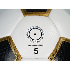 Bola Kuebler Sport School image-2